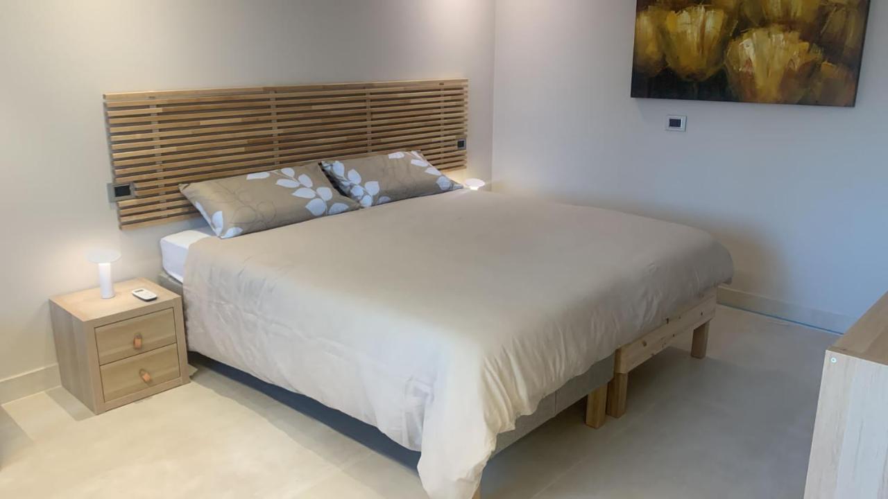 R39 Attic With Terrace And Private Parking Apartman Milánó Kültér fotó