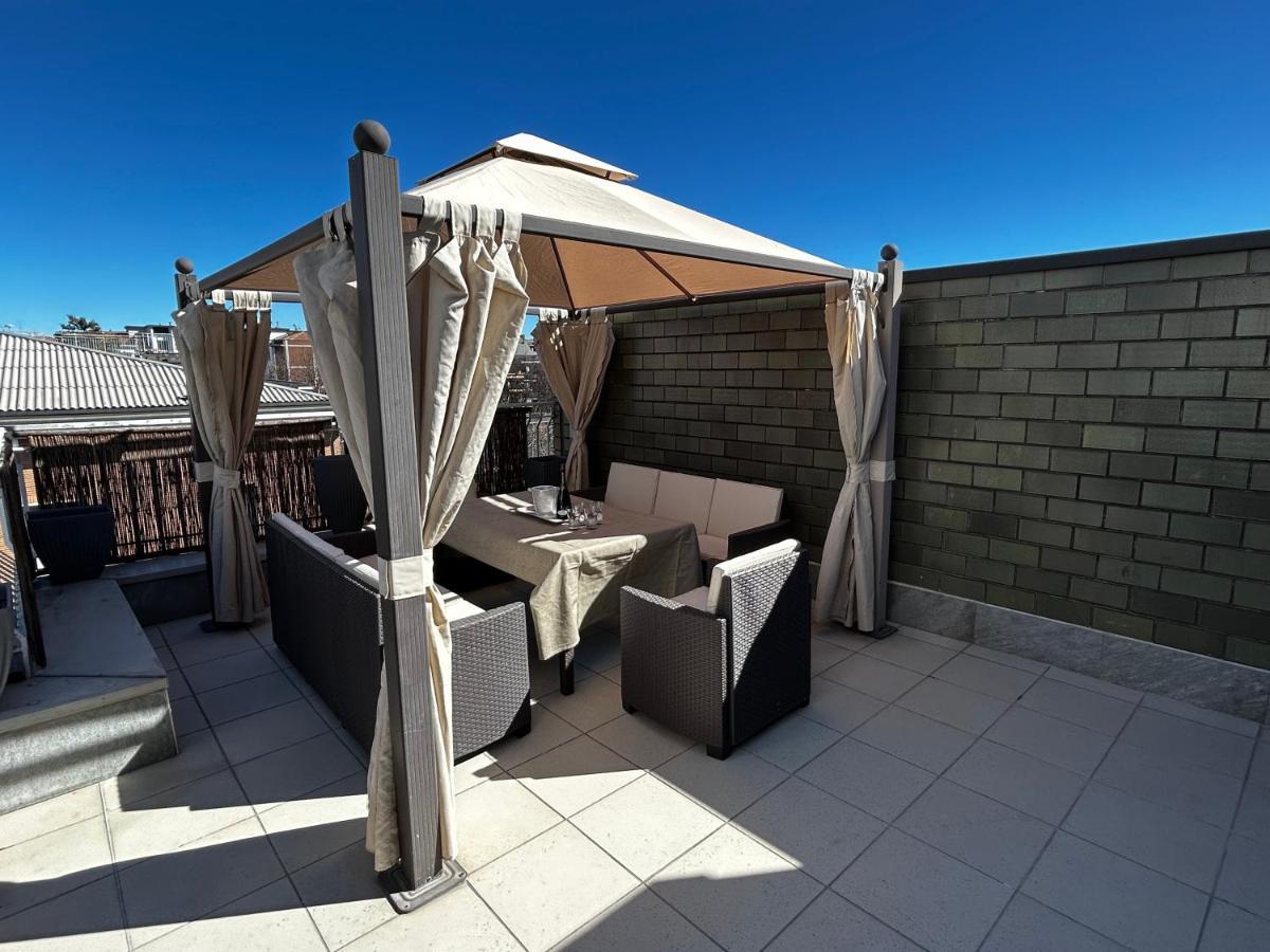 R39 Attic With Terrace And Private Parking Apartman Milánó Kültér fotó