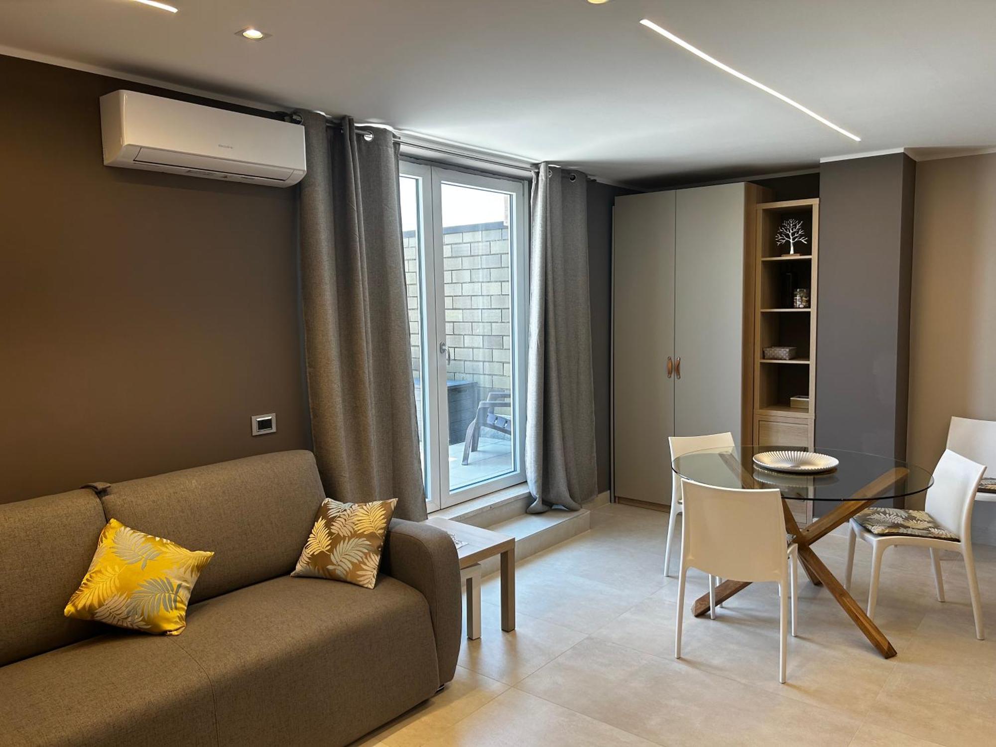 R39 Attic With Terrace And Private Parking Apartman Milánó Kültér fotó