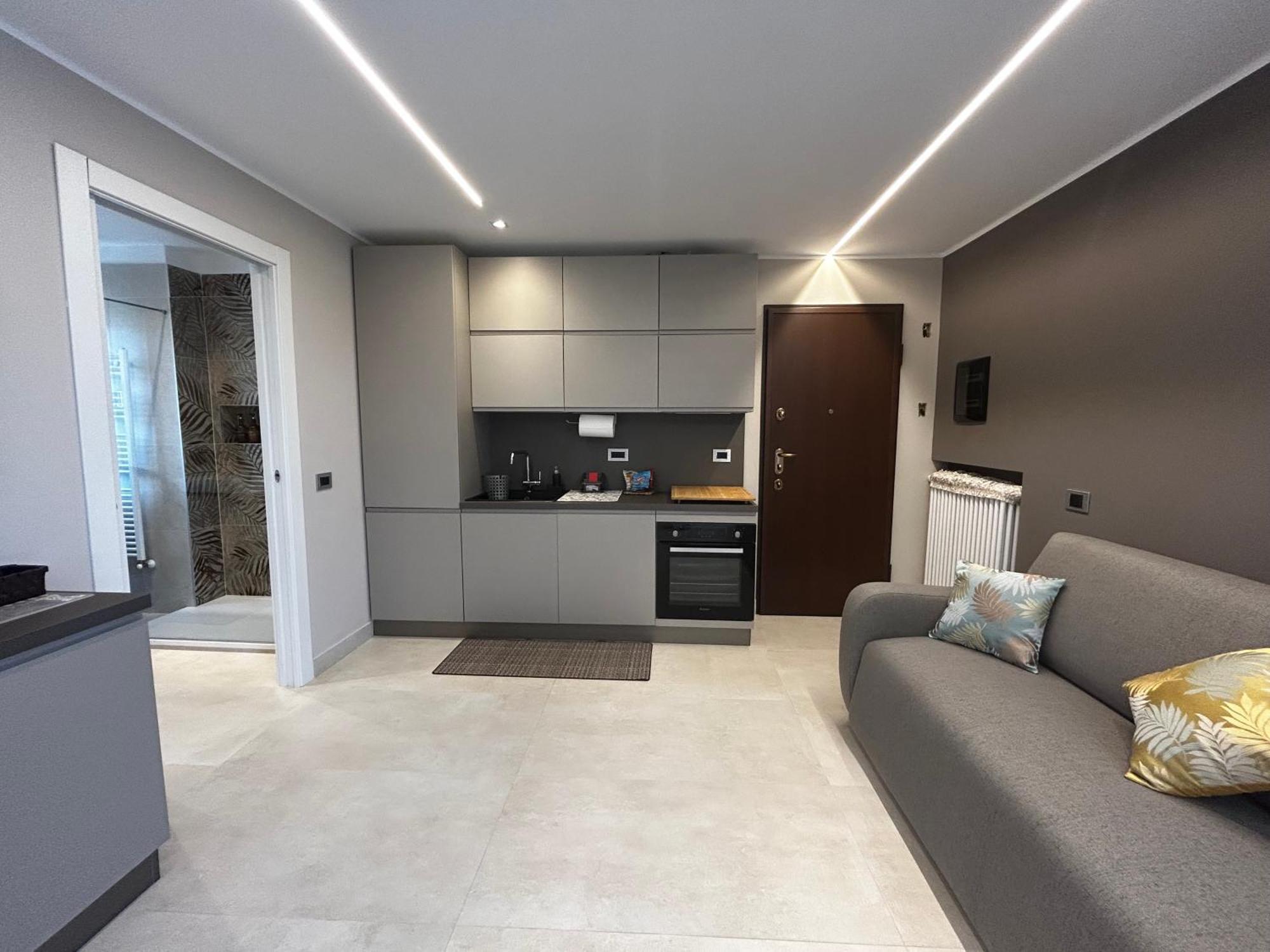 R39 Attic With Terrace And Private Parking Apartman Milánó Kültér fotó